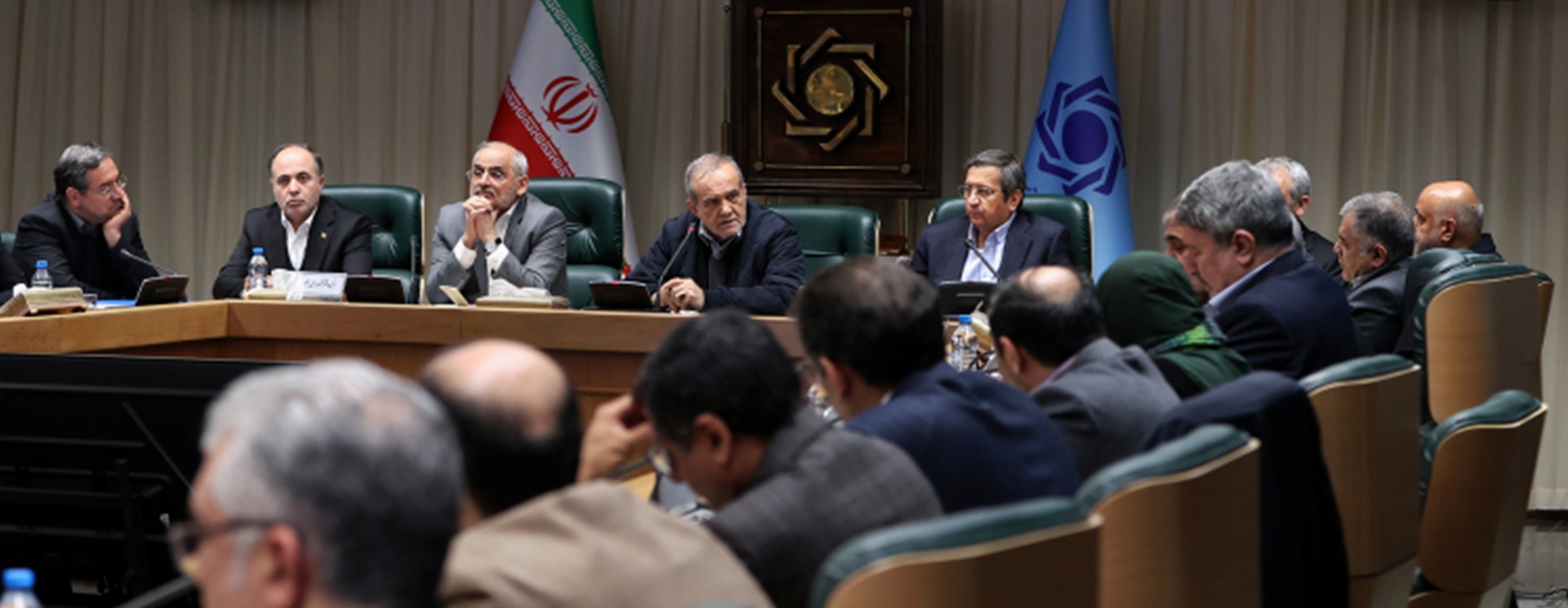 دستور مهم دکتر پزشکیان برای رفع موانع اجرایی تفویض اختیارات استانداران مرزی